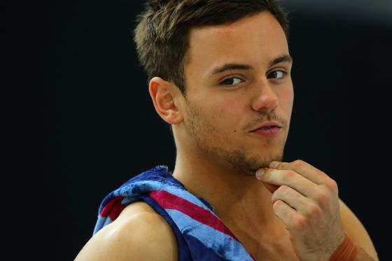 Tom Daley, el deportista olímpico, se declaró primero bisexual para recular meses después y reconocer que era gay. ¿Ayudó a la causa?