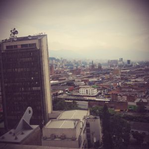 Medellín, visto desde el despacho del gobernador del departamento, del que es capital.