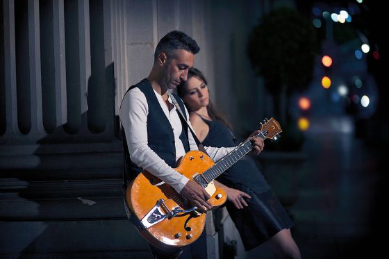 Marlango, en una calle de Los Ángeles (California), donde han grabado su sexto álbum de estudio: El porvenir (Universal). Un disco con el que siguen la senda marcada en el anterior, adoptando una actitud más vitalista y canciones en español.