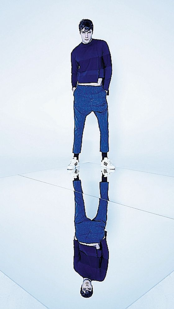 Byungmun Seo. Graduado en Diseño y Tecnología en el London College of Fashion en 2012, su carrera -con base en Seúl- despegó tras presentar una propuesta que, dice,