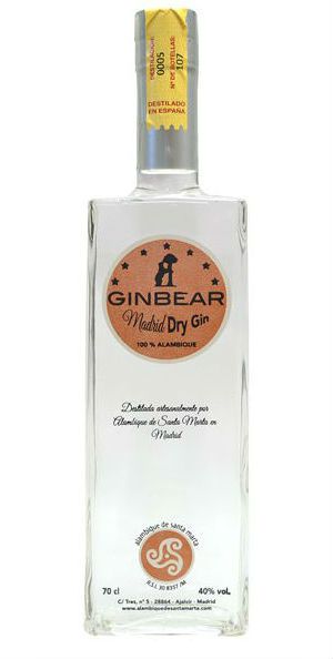 Cómo se hace una ginebra en Madrid (con técnica artesanal)
