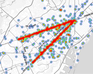 Imatge formada a Barcelona el 2014 amb les piulades geolocalitzades entre les 16.00 hores i les 18.00 hores de l'11 de setembre.