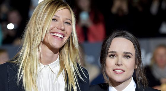 Ellen Page con Samantha Thomas en el Festival de Toronto