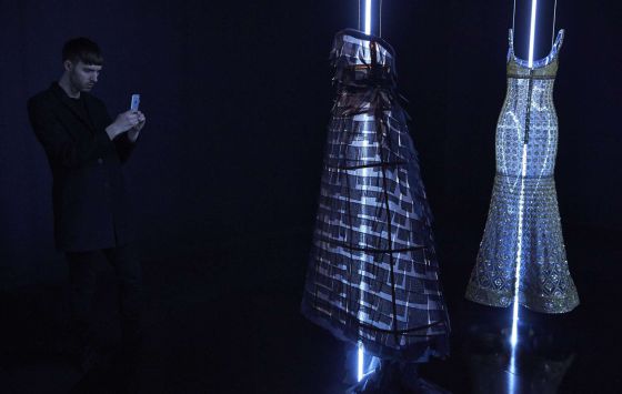 Algunos de los vestidos de Chanel que se pueden ver en