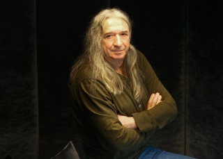 “Me parece un desperdicio que haya fulanos por ahí cantando gilipolleces”