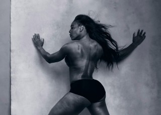 Mujeres con curvas, nuevo calendario Pireli