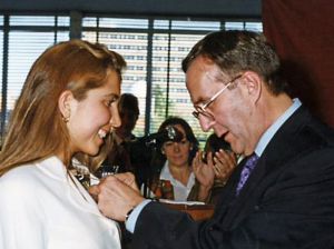 “En el futuro será factible comunicarse con el pensamiento”