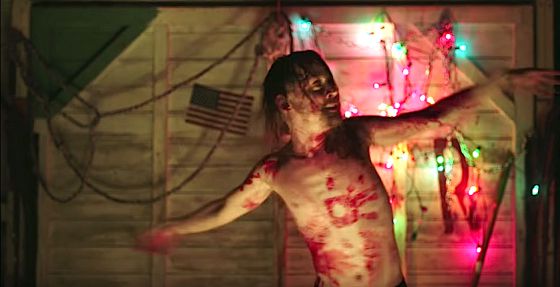Así de 'gore' se muestra Macaulay Culkin en 'DRYVRS'.