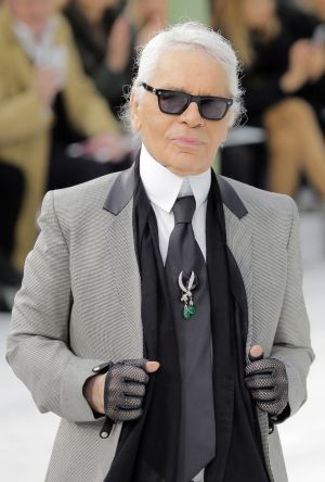 El Kaiser el pasado año tras la presentación de la colección primavera-verano 2015 de Chanel.