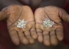 Em busca de diamantes com as próprias mãos em Minas Gerais