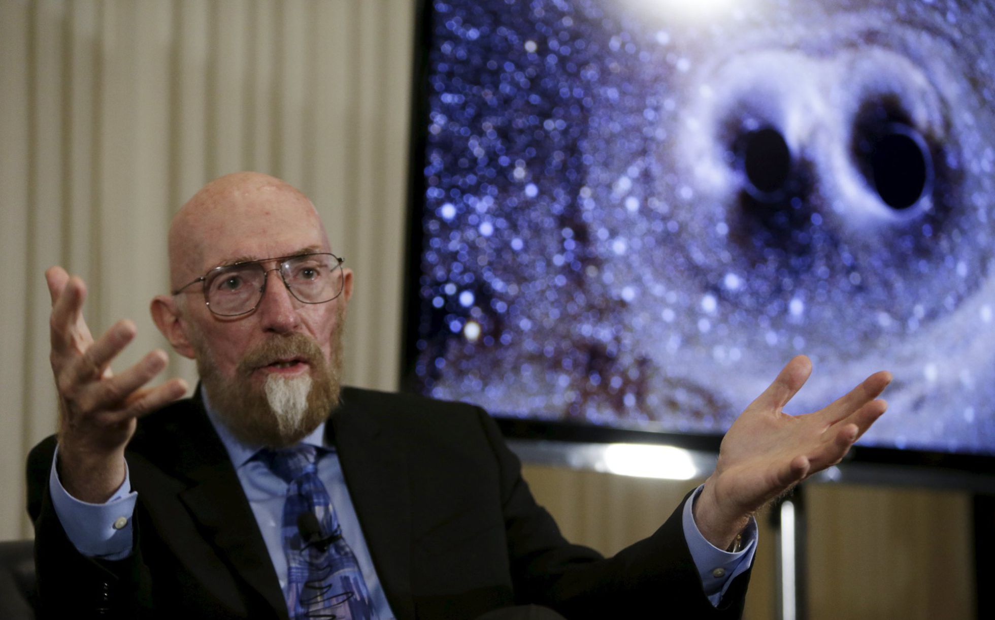 Kip Thorne, en la rueda de prensa de ayer. Kip Thorne, en la rueda de prensa de ayer.