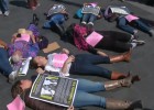 Un grupo de feministas mexicanas protesta contra la visita del Papa Un grupo de feministas mexicanas protesta contra la visita del Papa