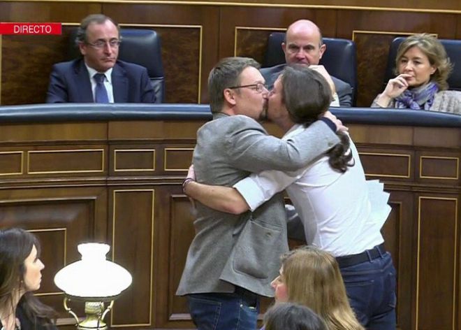 Pablo Iglesias beso Pablo Iglesias beso
