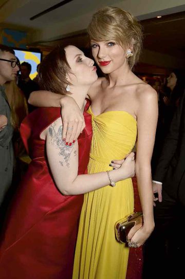 Lena 'ketchup' y Taylor 'mostaza': forever friends. Lena 'ketchup' y Taylor 'mostaza': forever friends.