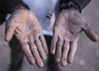 Vivir sin agua en un cortijo ocupado