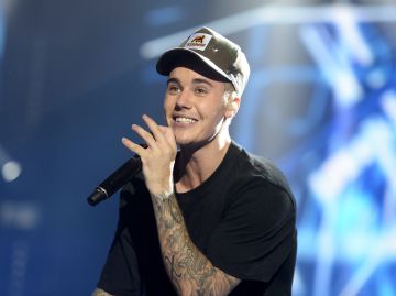 ¿Se supone que ahora mola Justin Bieber? ¿O es una mierda? ¿Se supone que ahora mola Justin Bieber? ¿O es una mierda?