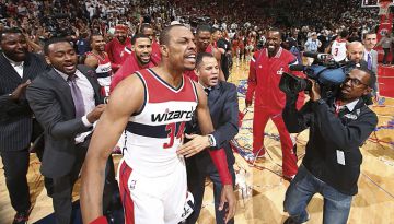 Un triple sobre la bocina de Pierce en el sexto partido de la semifinal de la Conferencia Este forzaba la prórroga entre los Washington Wizards y los Atlanta Hawks. El NBA Replay Center la declaró fuera de tiempo.