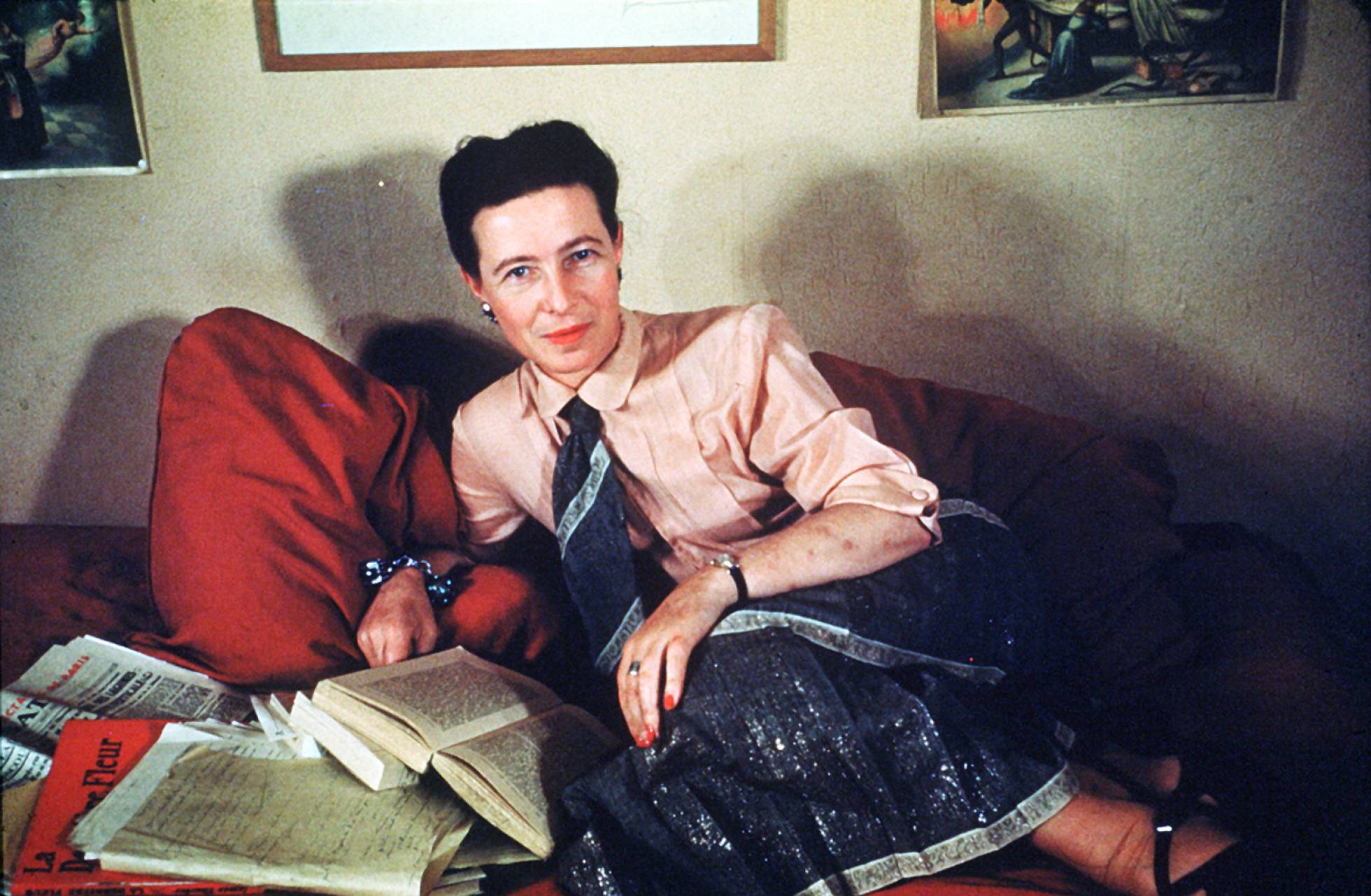 Los estereotipos de género que denunció Simone de Beauvoir en 'El segundo sexo' siguen vigentes. Los estereotipos de género que denunció Simone de Beauvoir en 'El segundo sexo' siguen vigentes.