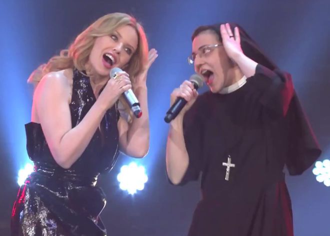 Sor Cristina y Sor Kylie Minogue en 'La Voz Italia' Sor Cristina y Sor Kylie Minogue en 'La Voz Italia'