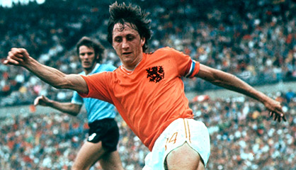 Cruyff, en la semifinal del Mundial de 1974 contra Uruguay.