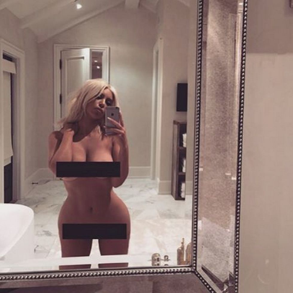 Enseño a mis abuelos las fotos del Instagram de Kim Kardashian y pasa esto
