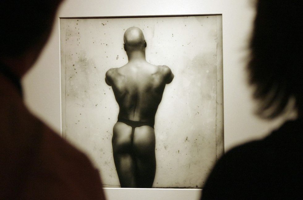 Fotografía incuída en la exposición de Robert Mapplethorpe de 2007 en la Fundación Canal (Madrid). Fotografía incuída en la exposición de Robert Mapplethorpe de 2007 en la Fundación Canal (Madrid).