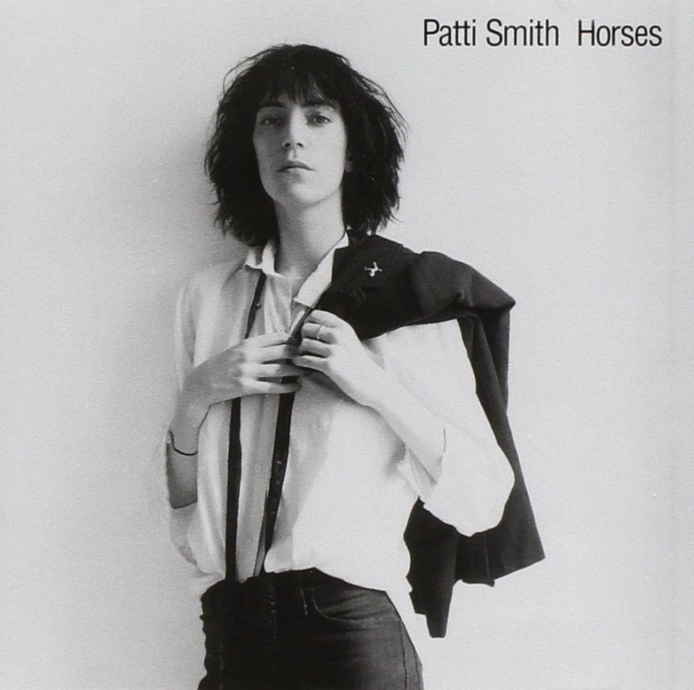 Portada de 'Horses' (1975). Portada de 'Horses' (1975).