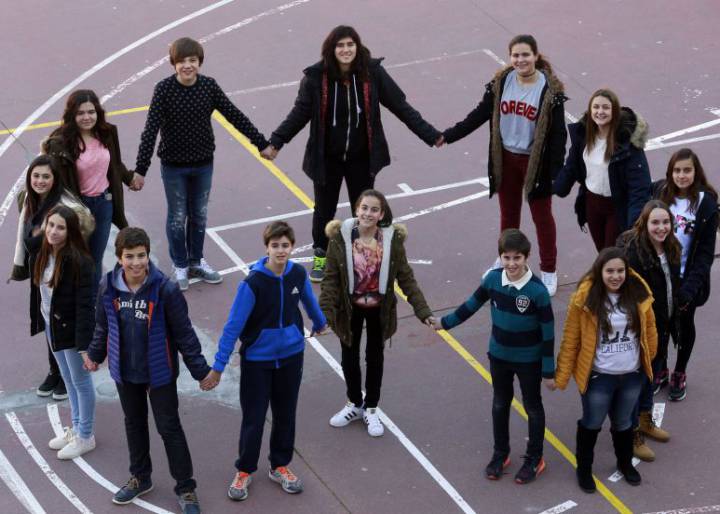 Chavales que atajan el acoso de raíz Chavales que atajan el acoso de raíz