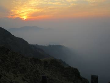 Sunrise from Mohare at 10,826ft, with peaks of 26,545ft and 26,794ft lurking in the mist.