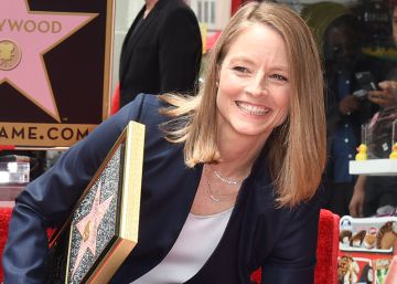Jodie Foster ya tiene su estrella y brilla en el Paseo de la Fama