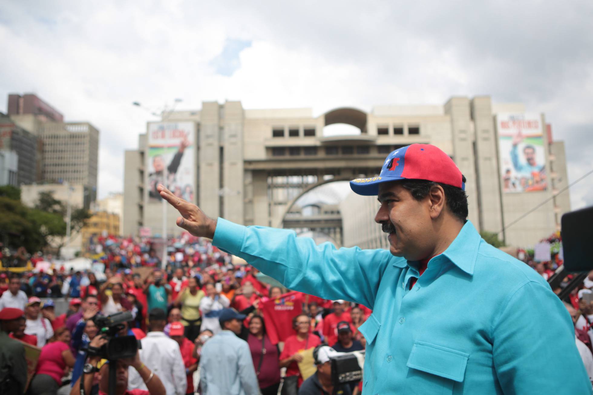 Nicolás Maduro, el pasado viernes, cuando decretó el estado de excpeción en Venezuela.. Nicolás Maduro, el pasado viernes, cuando decretó el estado de excpeción en Venezuela..