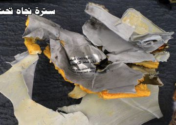Restes de l’avió d’Egyptair