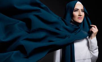 ¿Un hijab sofisticado? Sï, se puede. ¿Un hijab sofisticado? Sï, se puede.
