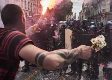 Enfrentamientos en otra jornada de movilización en Francia Enfrentamientos en otra jornada de movilización en Francia