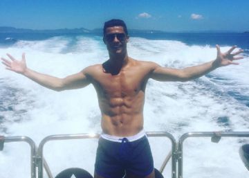 Cristiano Ronaldo, de vacaciones en Ibiza Cristiano Ronaldo, de vacaciones en Ibiza