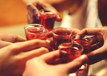 ¿Por qué me apetece fumar siempre que bebo alcohol? ¿Por qué me apetece fumar siempre que bebo alcohol?
