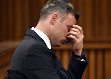 Pistorius es un hombre “roto”, asegura la defensa Pistorius es un hombre “roto”, asegura la defensa