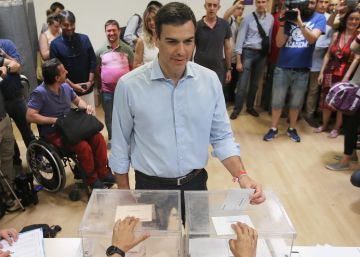 FOTOGALERIA | Els polítics voten en la jornada electoral del 26-J