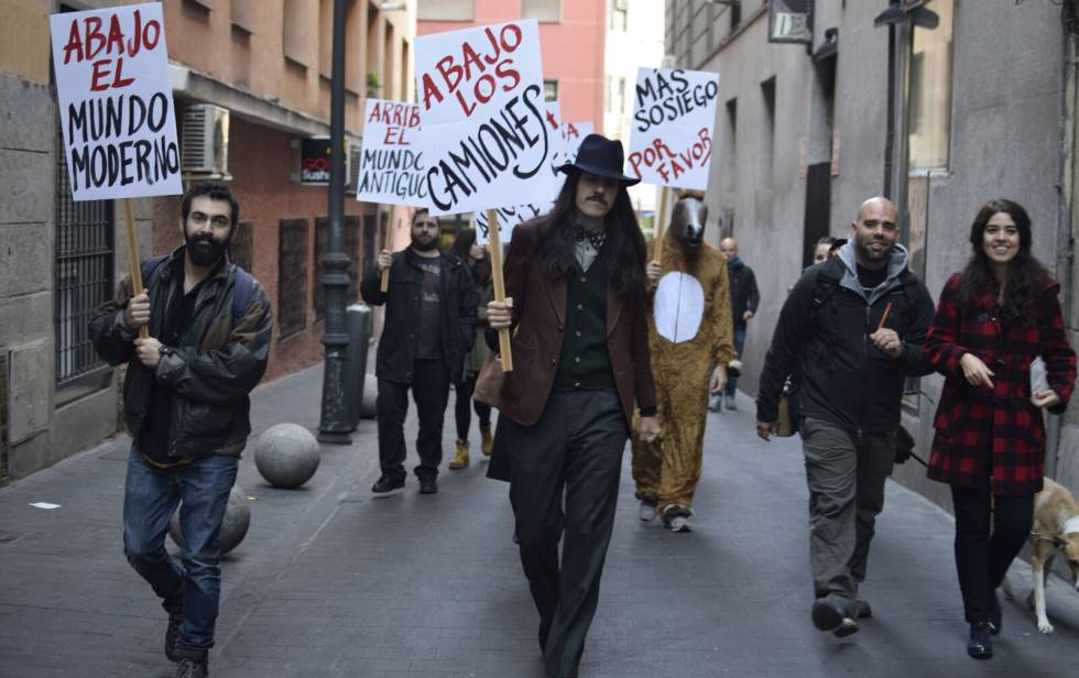 La guerrilla 'hipster' que toma el pelo a los simpatizantes del PP La guerrilla 'hipster' que toma el pelo a los simpatizantes del PP