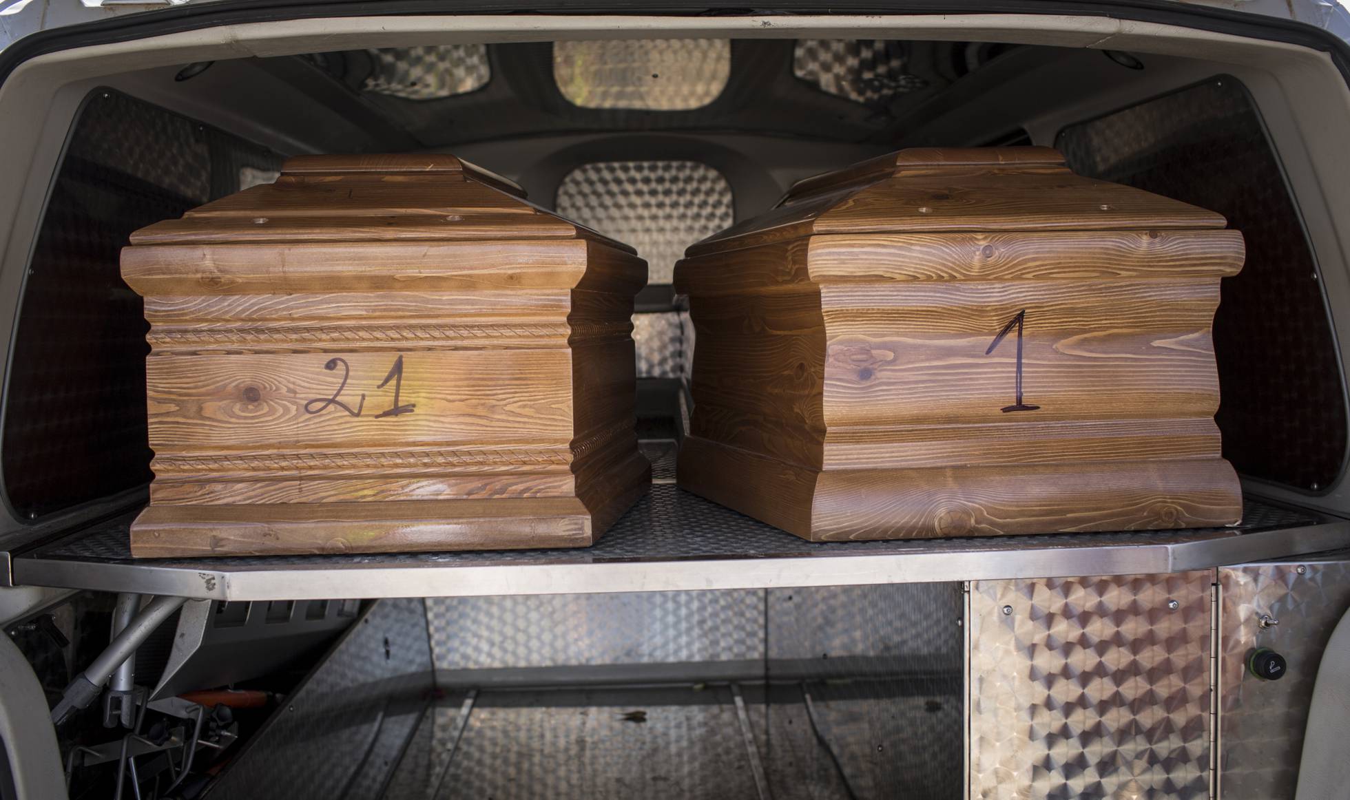 El Aquarius desembarcó en Sicilia a los 209 supervivientes y los cuerpos de los fallecidos, 21 mujeres y un hombre. El Aquarius desembarcó en Sicilia a los 209 supervivientes y los cuerpos de los fallecidos, 21 mujeres y un hombre.