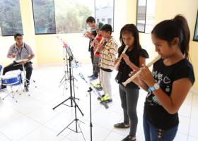 Una Legua de esperanza