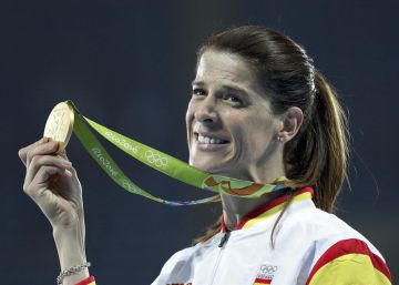Así consiguió Ruth Beitia la medalla de oro y otras imágenes que no te puedes perder Así consiguió Ruth Beitia la medalla de oro y otras imágenes que no te puedes perder