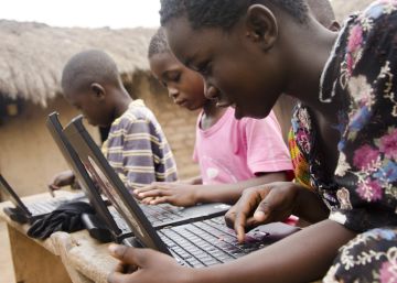 De pastor a promotor de la educación digital en África De pastor a promotor de la educación digital en África