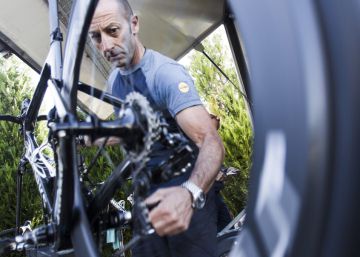 La vida de un equipo en la Vuelta La vida de un equipo en la Vuelta