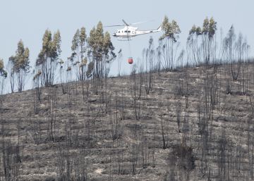 Incendio forestal en El Castillo de las Guardas Incendio forestal en El Castillo de las Guardas