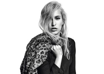 La musa de Karl Lagerfeld es brasileña y se llama Alice Dellal La musa de Karl Lagerfeld es brasileña y se llama Alice Dellal