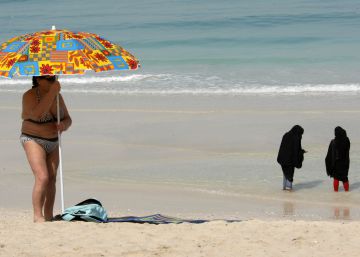 La paradójica carencia de
vitamina D con 364 días de sol La paradójica carencia de
vitamina D con 364 días de sol