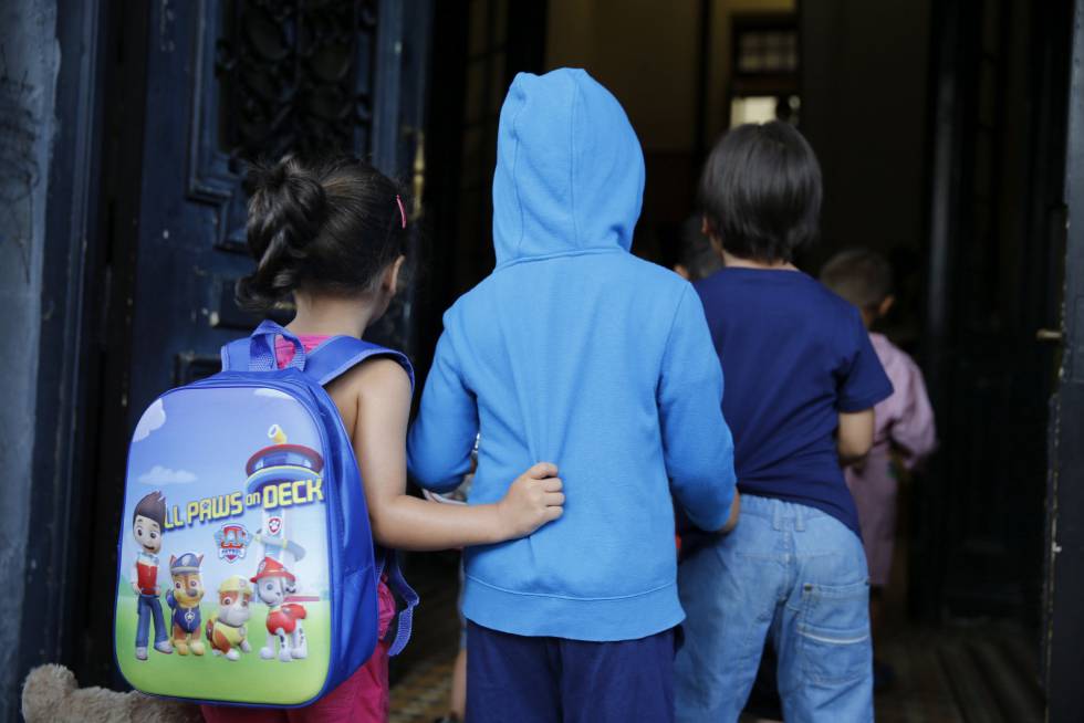 Más niños en la calle y menos ‘ciberocio’