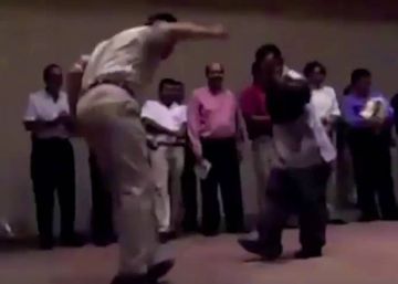 El baile del norte de México al que ni policías ni políticos se resisten El baile del norte de México al que ni policías ni políticos se resisten