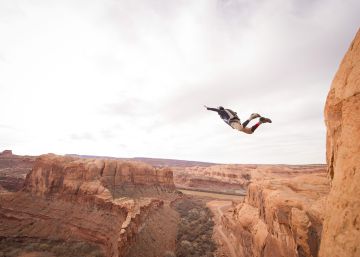 Los humanos siempre hemos querido volar como pájaros: tal vez lo consigamos